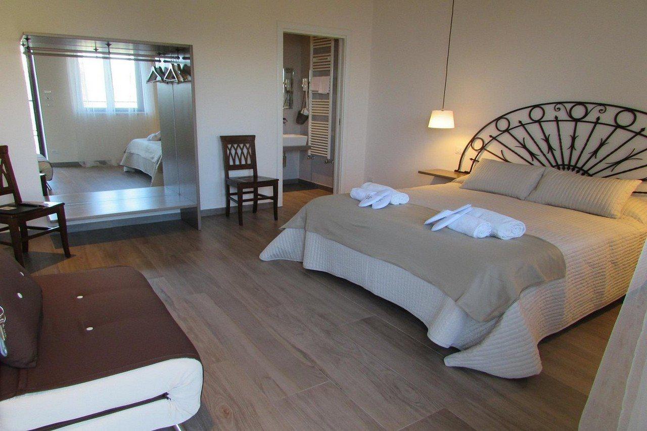 Hostal Casale Di Caterina Taormina Exterior foto