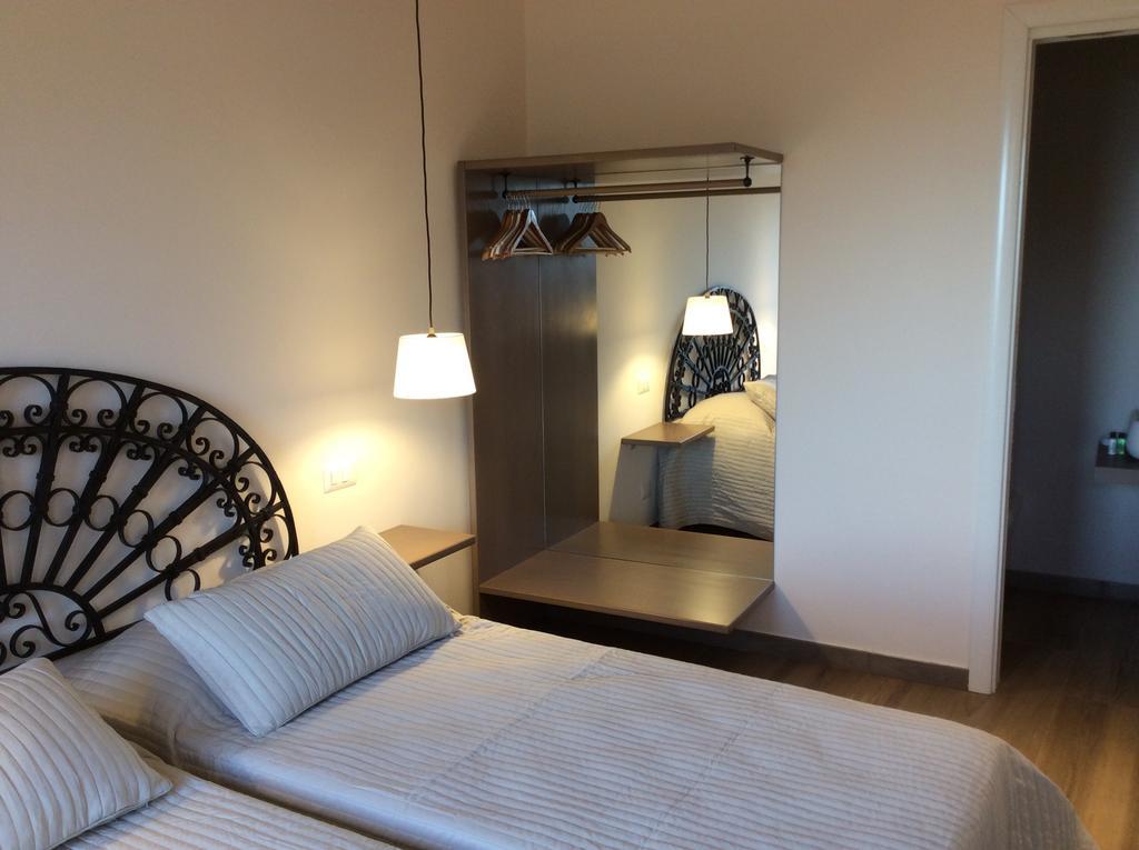 Hostal Casale Di Caterina Taormina Habitación foto